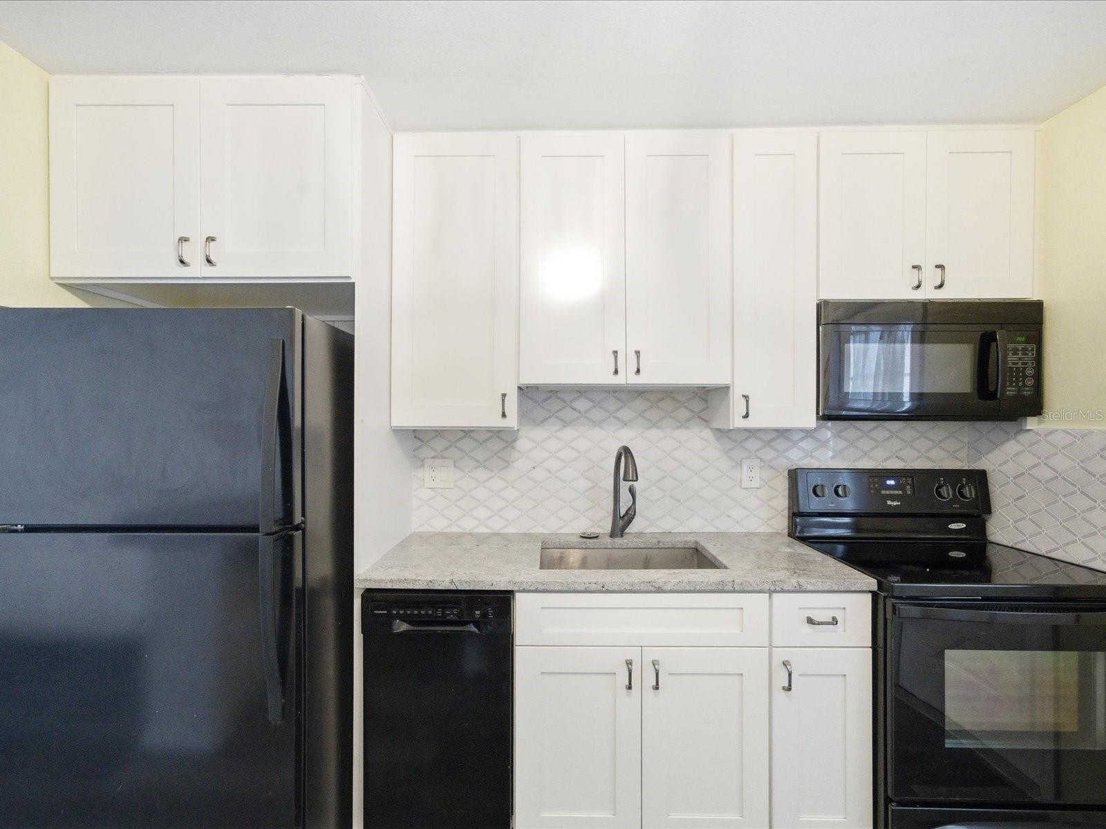 MANOR CONDO - Residential