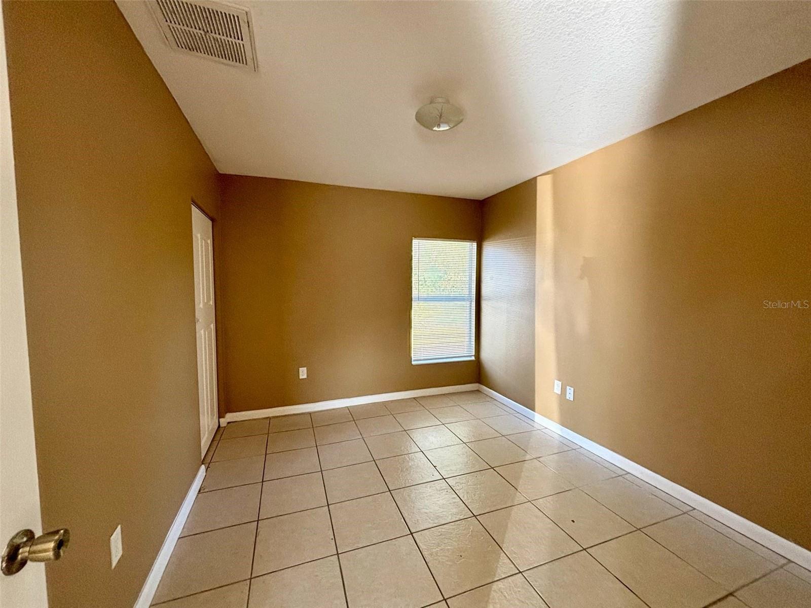 ACREAGE - Residential Lease