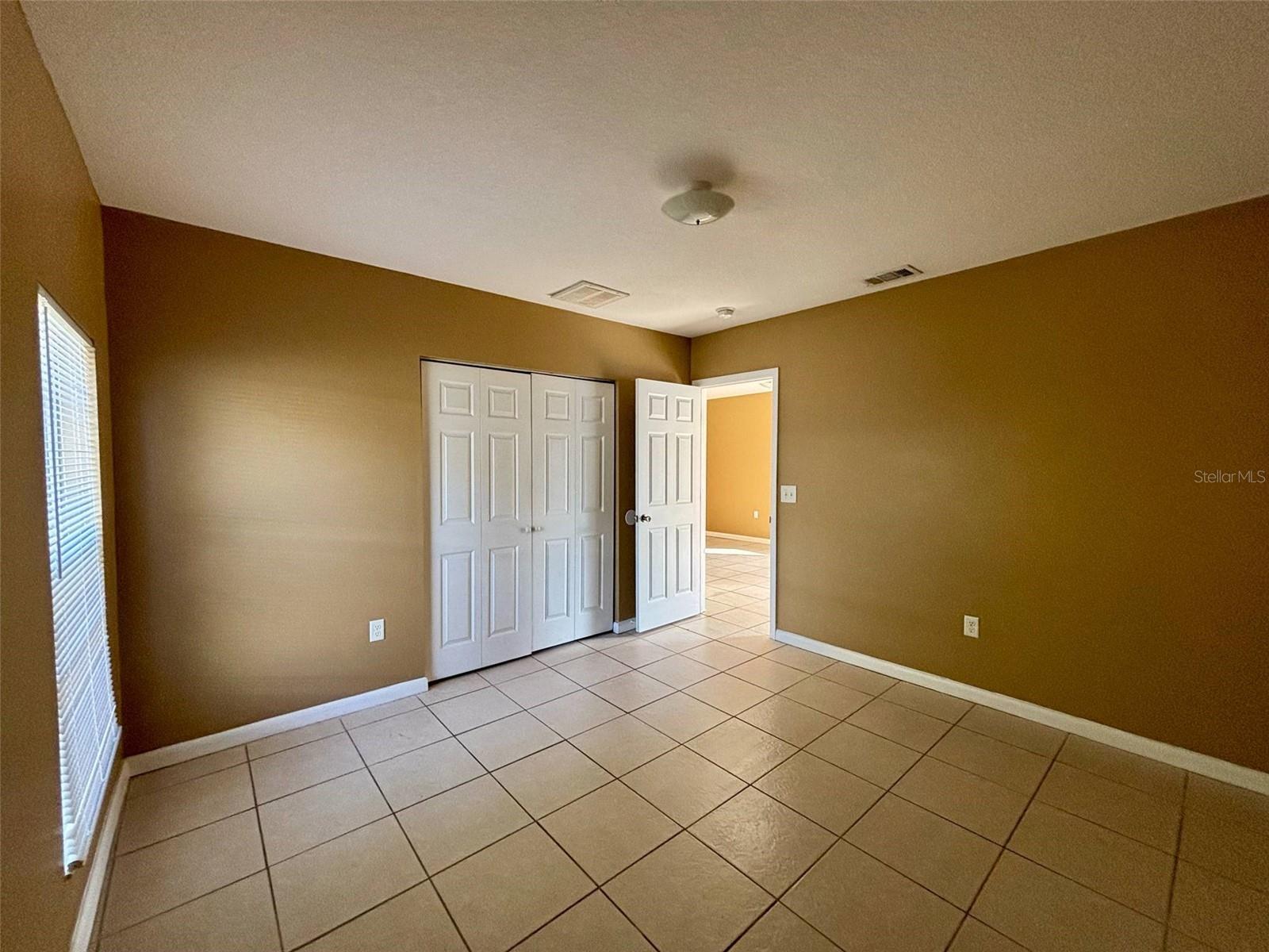 ACREAGE - Residential Lease