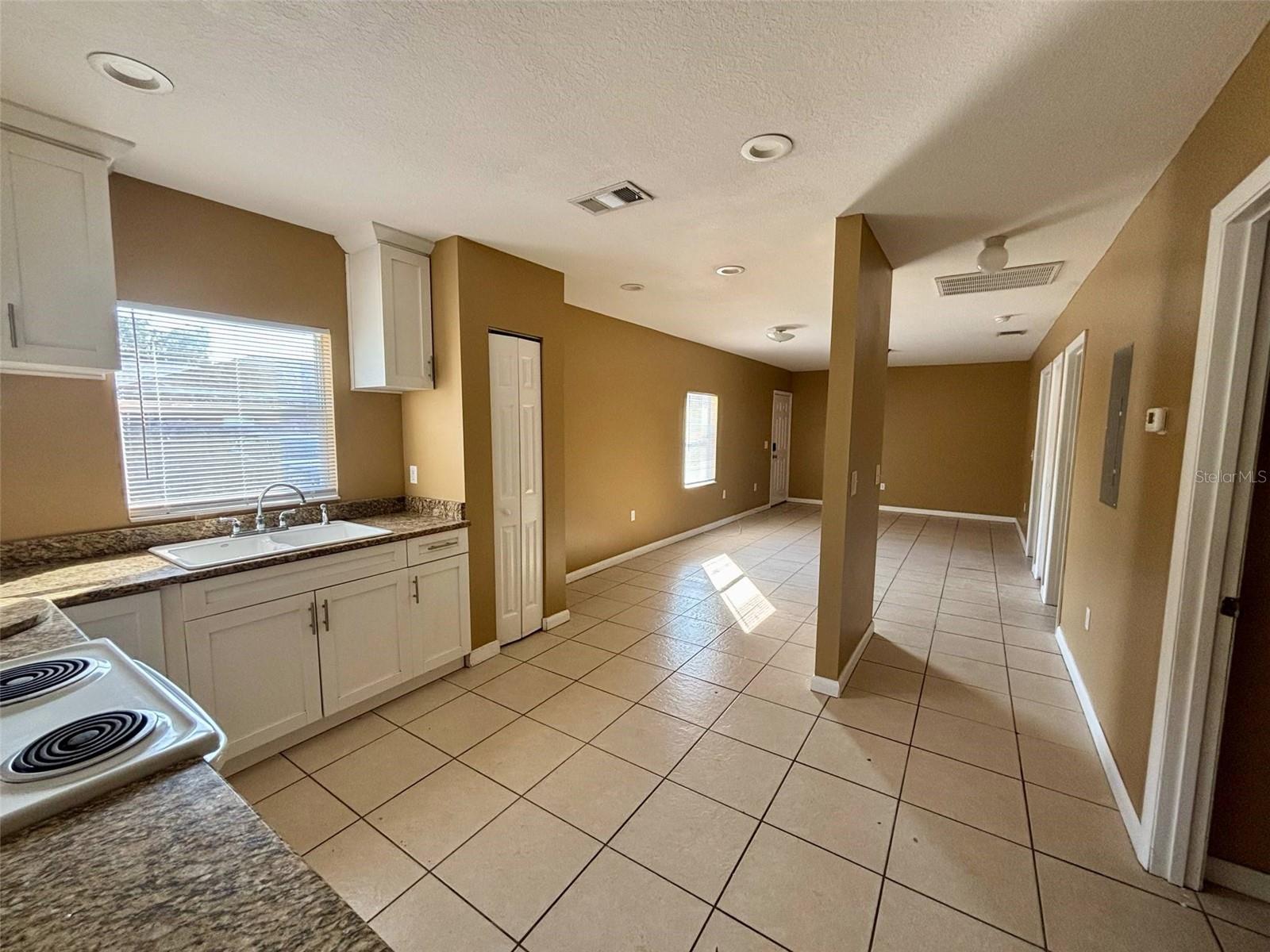 ACREAGE - Residential Lease