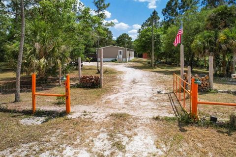 Single Family Residence in CLEWISTON FL 178 MONTURA AVENUE.jpg