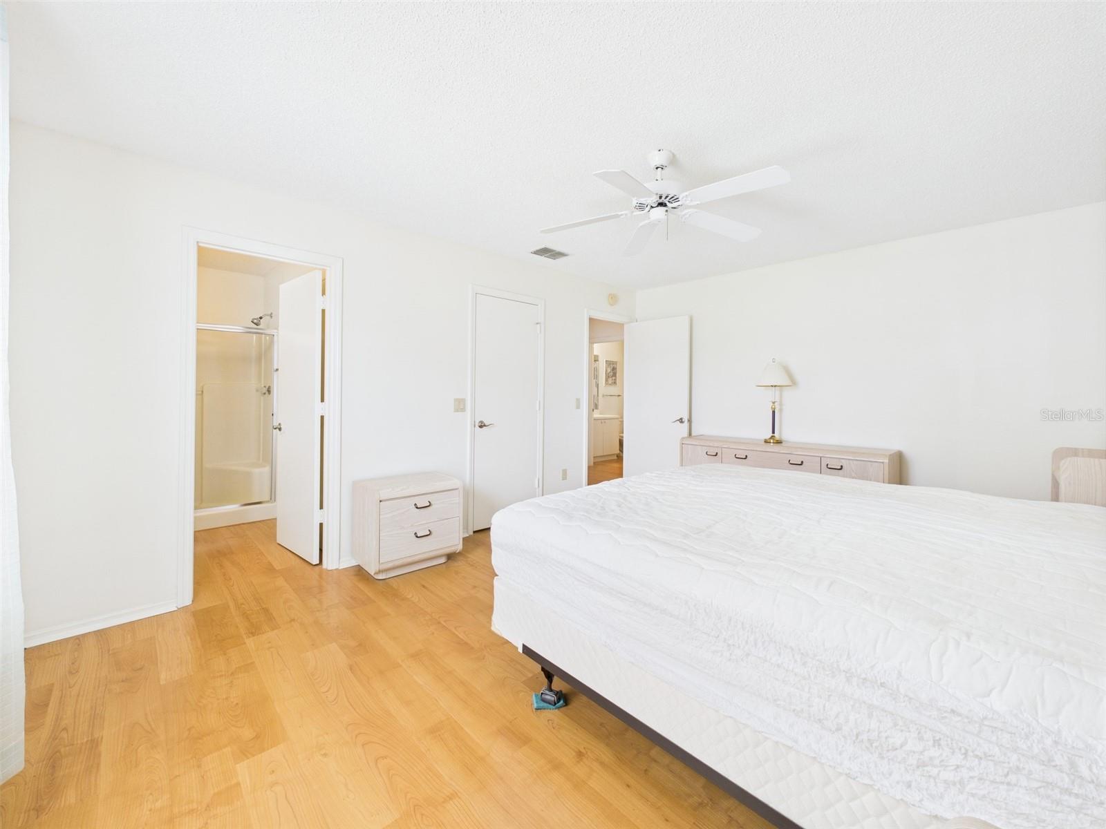 VILLAGES SUMTER VILLA DE LA - Residential Lease