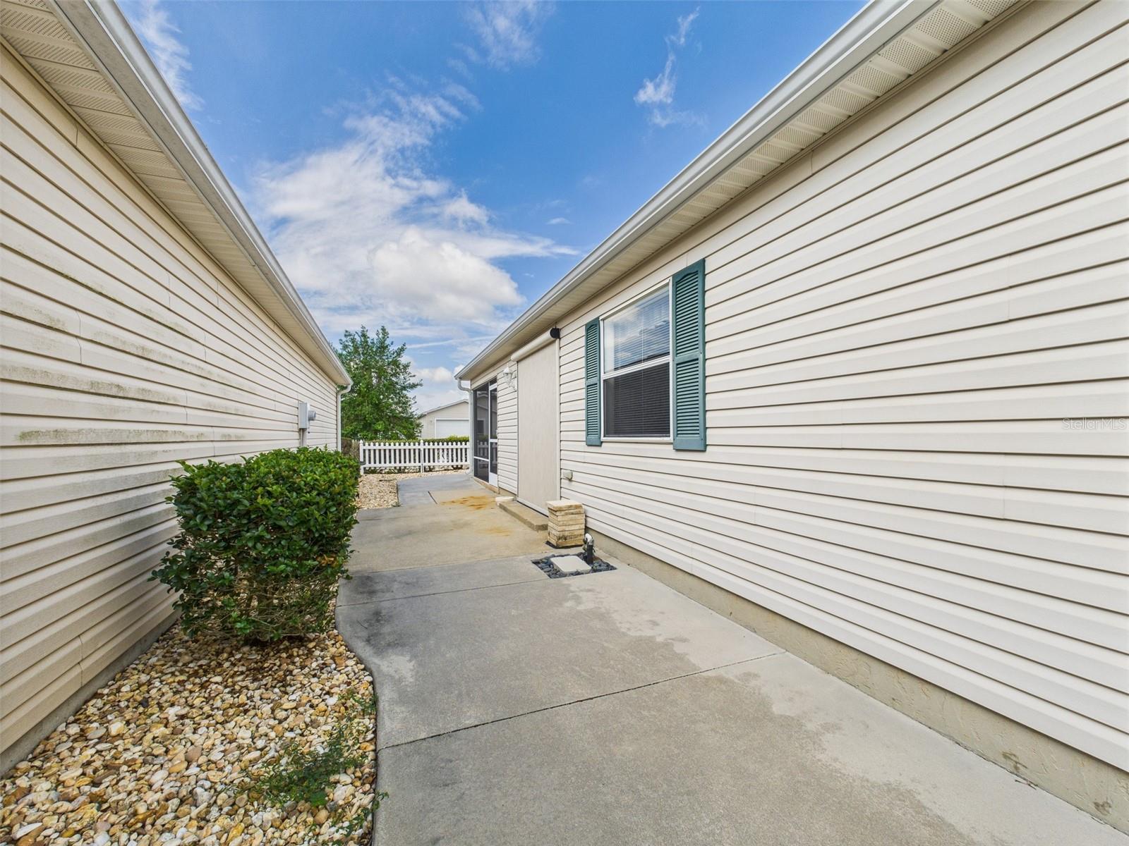 VILLAGES SUMTER VILLA DE LA - Residential Lease