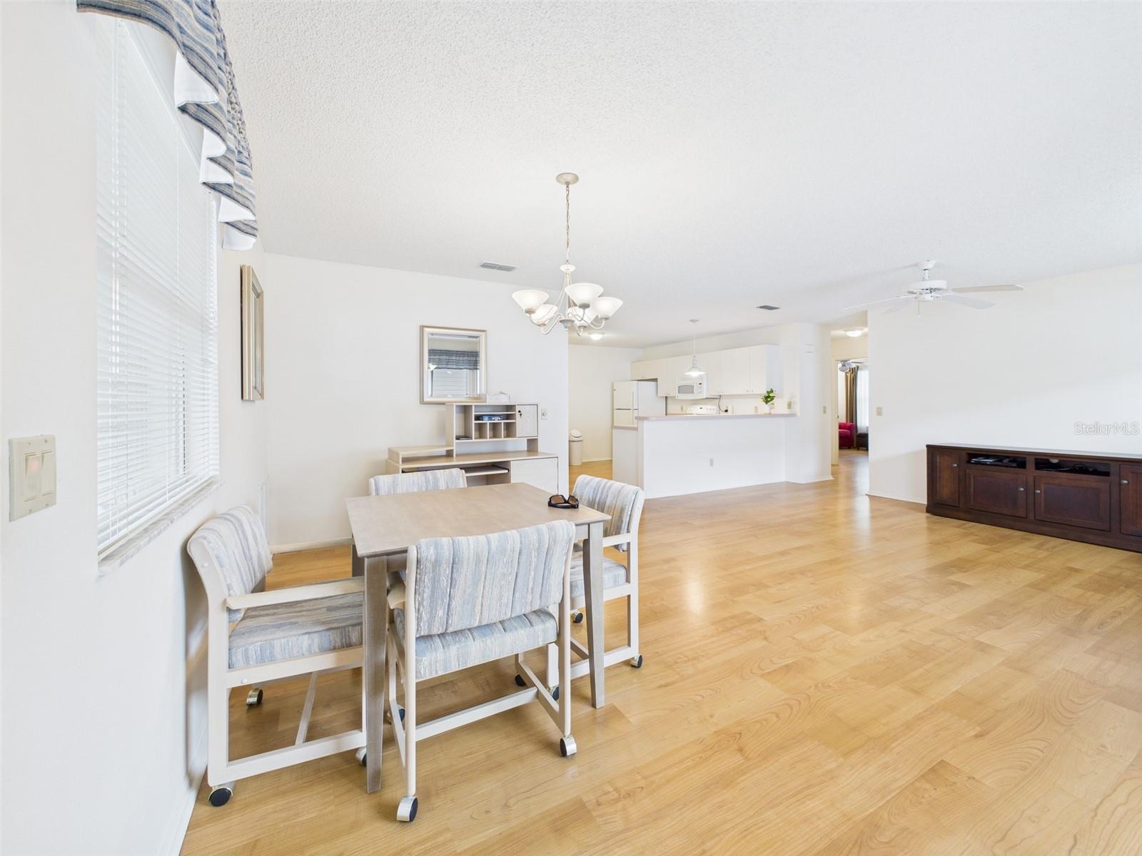 VILLAGES SUMTER VILLA DE LA - Residential Lease