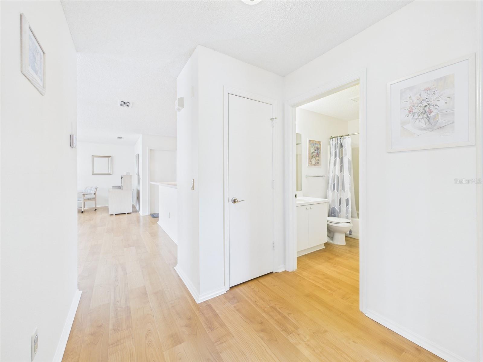 VILLAGES SUMTER VILLA DE LA - Residential Lease