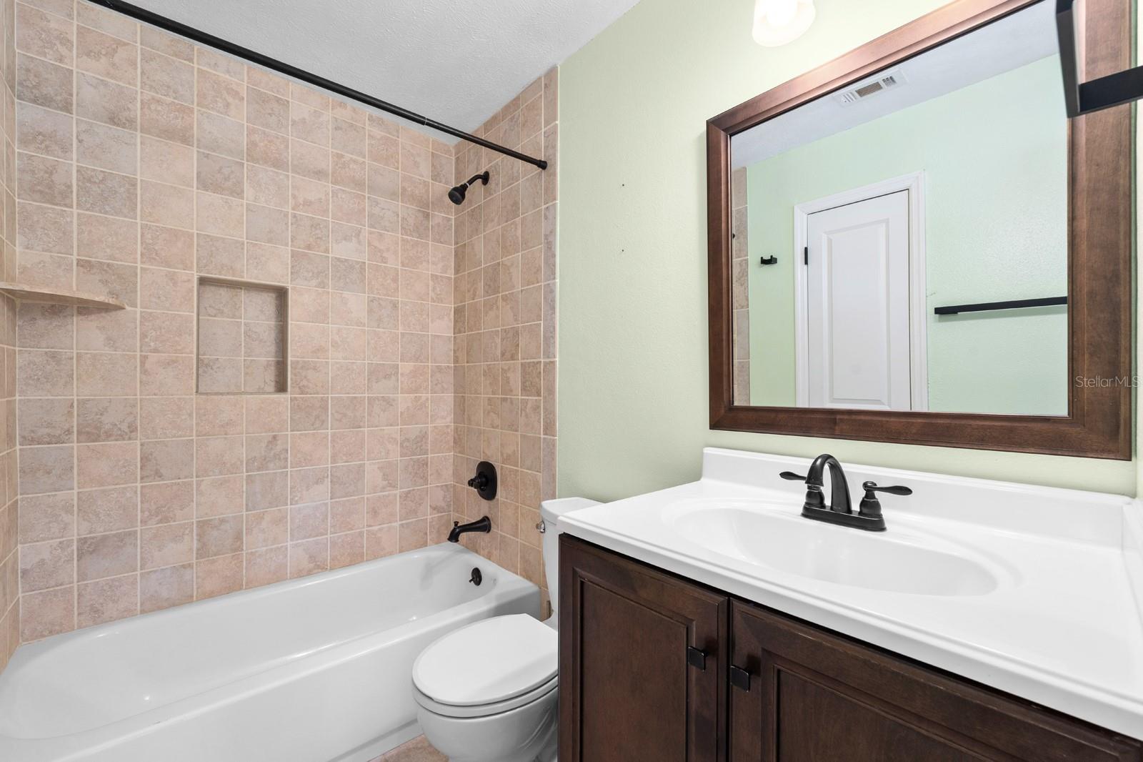 BOYETTE SPGS SEC B UN #2 - Residential