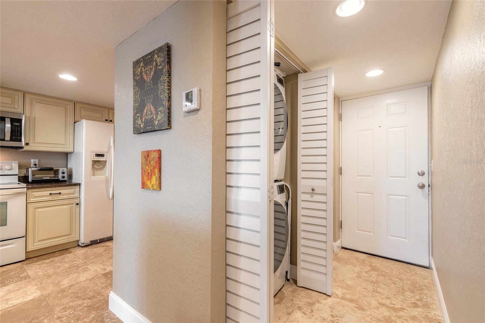 RIVER CLUB - Residential