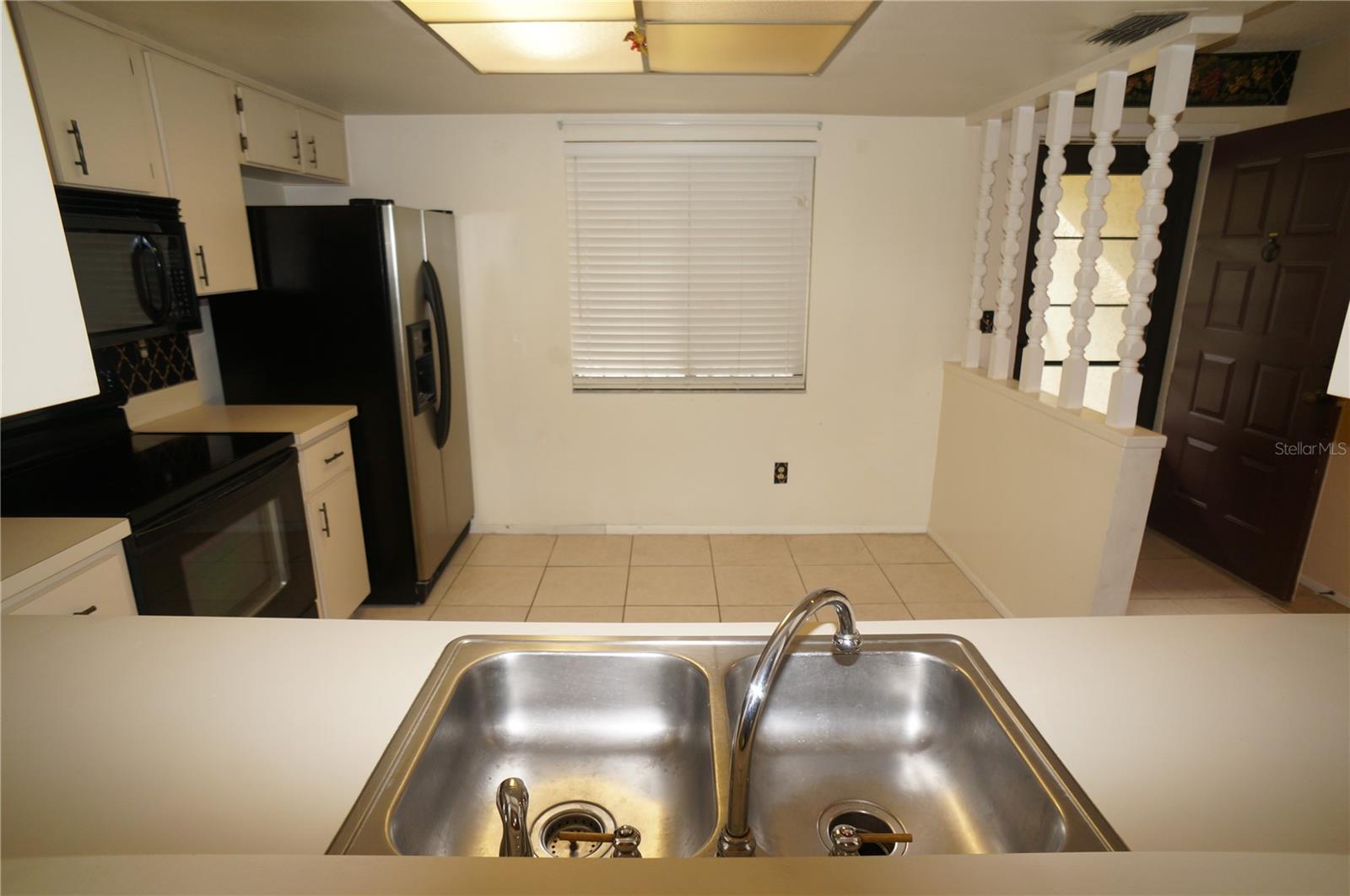 MAGNOLIA RIDGE CONDO - Residential Lease