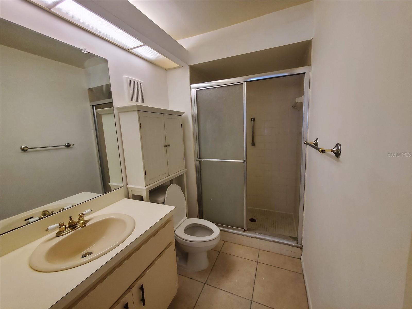 MAGNOLIA RIDGE CONDO - Residential Lease