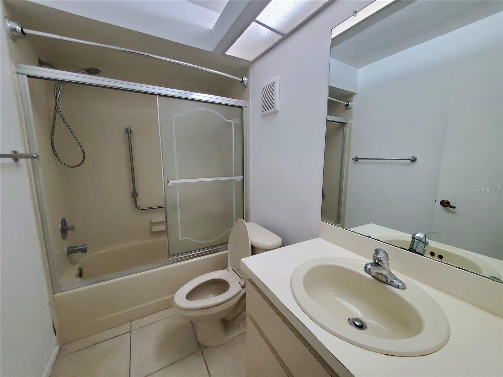 MAGNOLIA RIDGE CONDO - Residential Lease