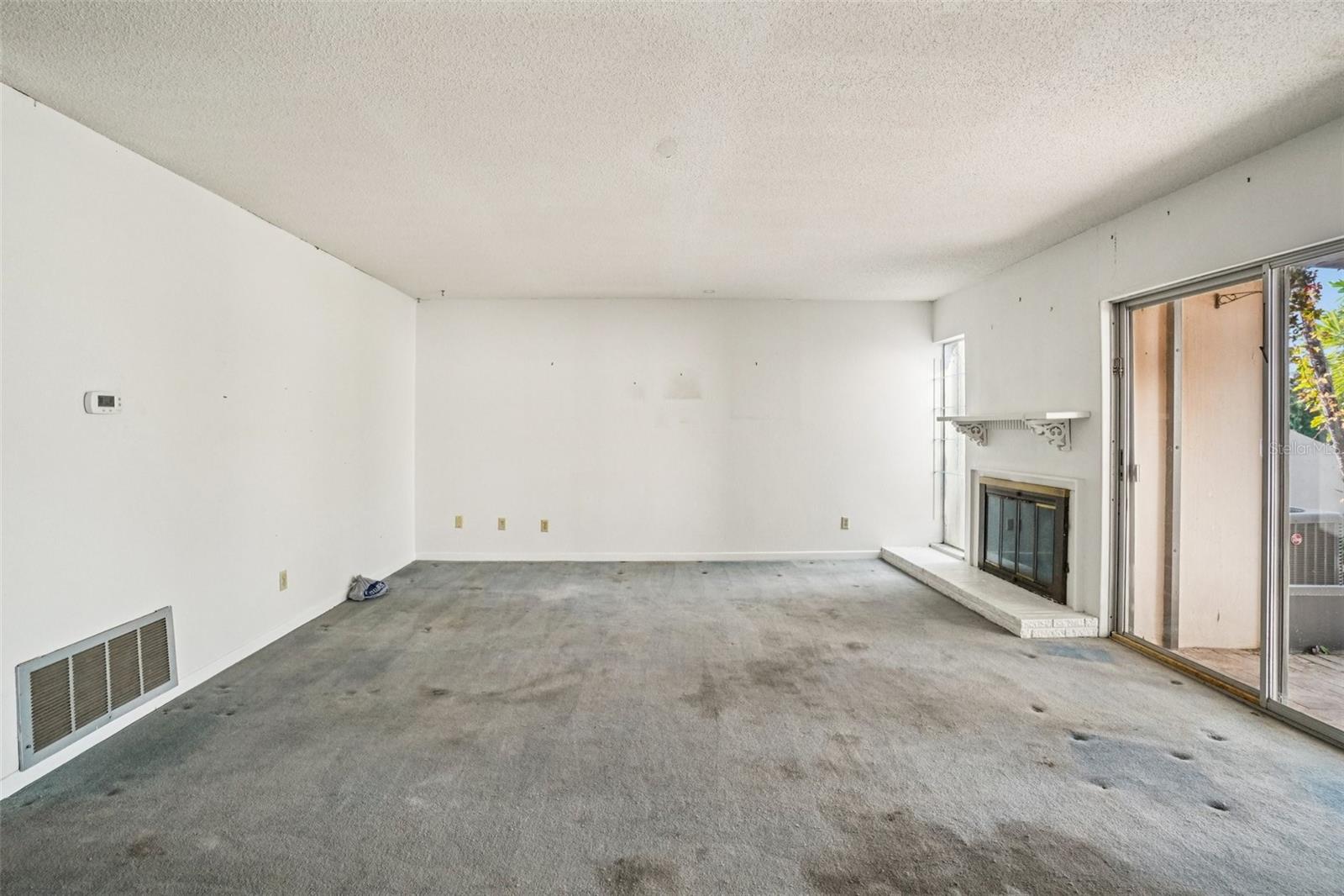 TOWNHOUSES OF BARDMOOR - Residential