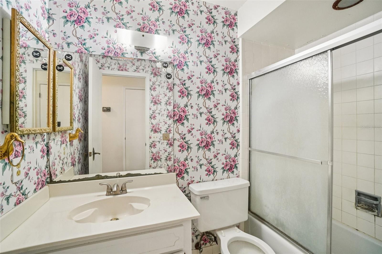 TOWNHOUSES OF BARDMOOR - Residential