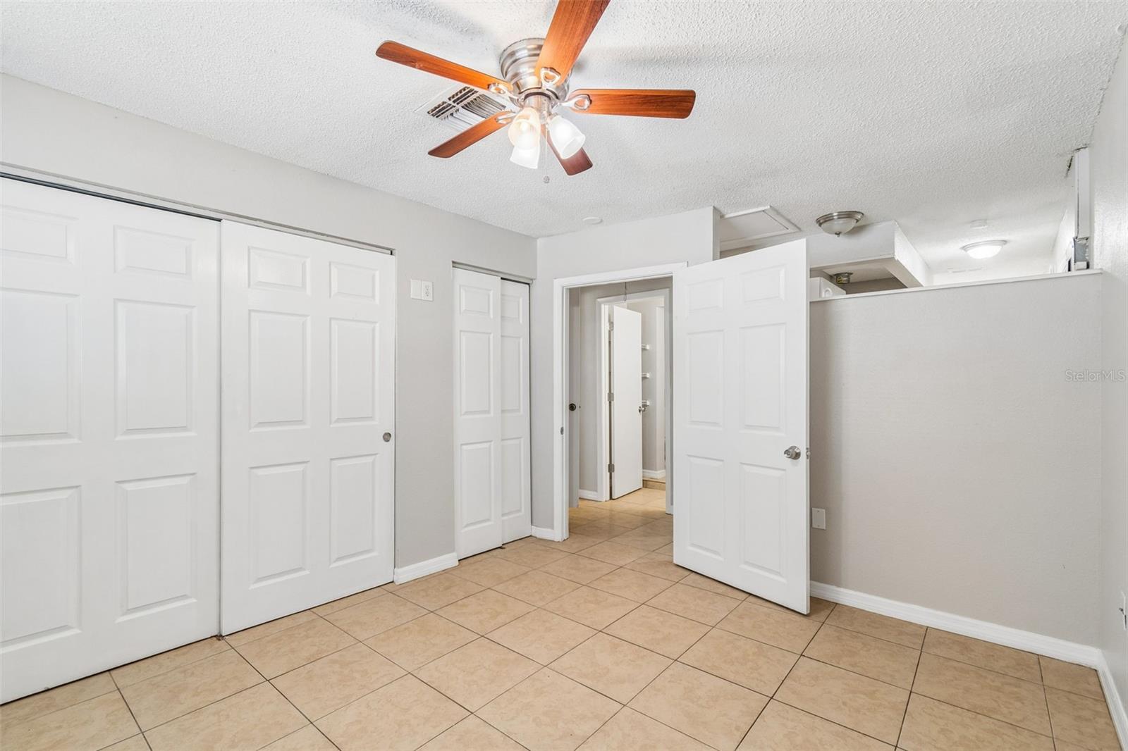 BEACON SQUARE - Residential