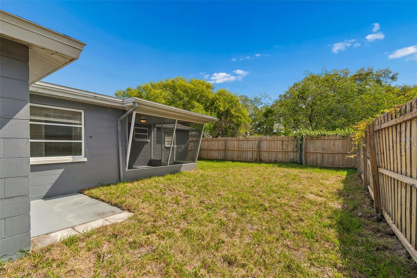 BEACON SQUARE - Residential