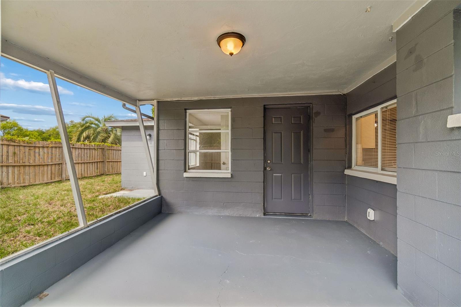 BEACON SQUARE - Residential