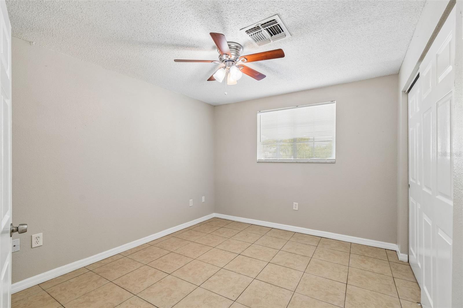 BEACON SQUARE - Residential