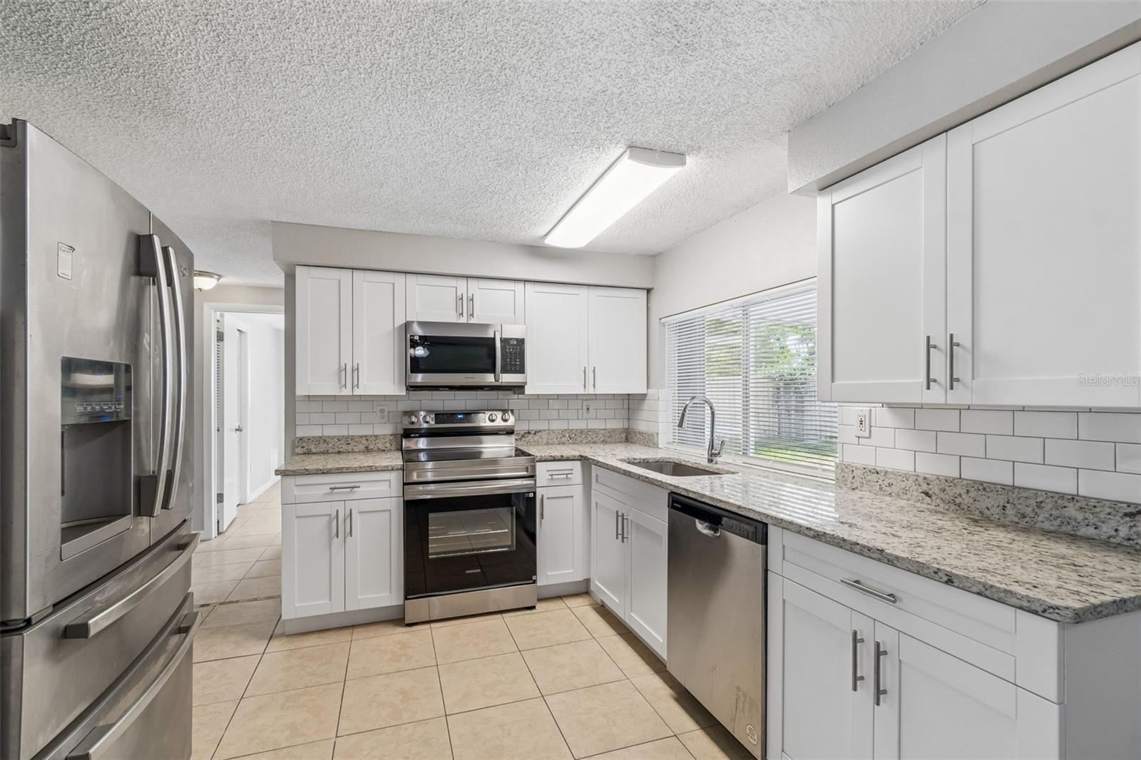 BEACON SQUARE - Residential