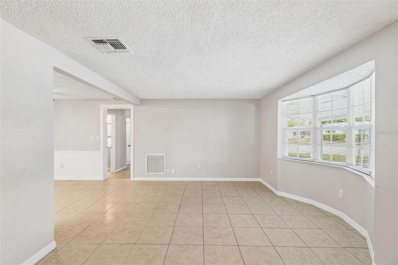 BEACON SQUARE - Residential