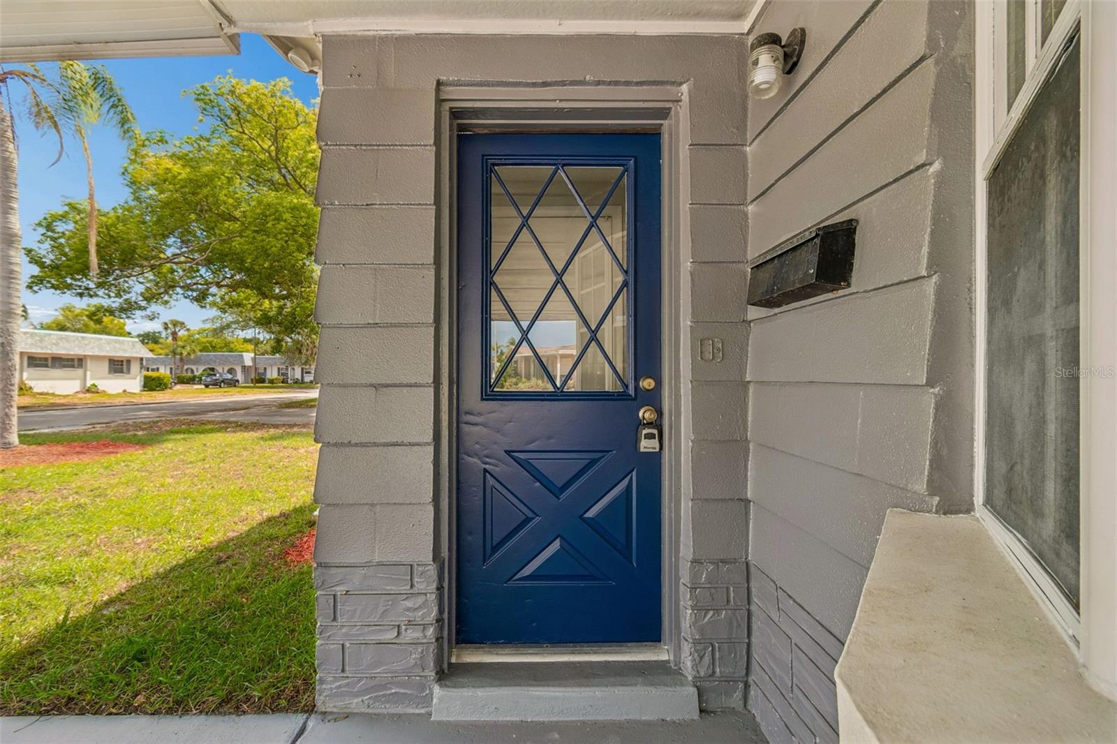 BEACON SQUARE - Residential