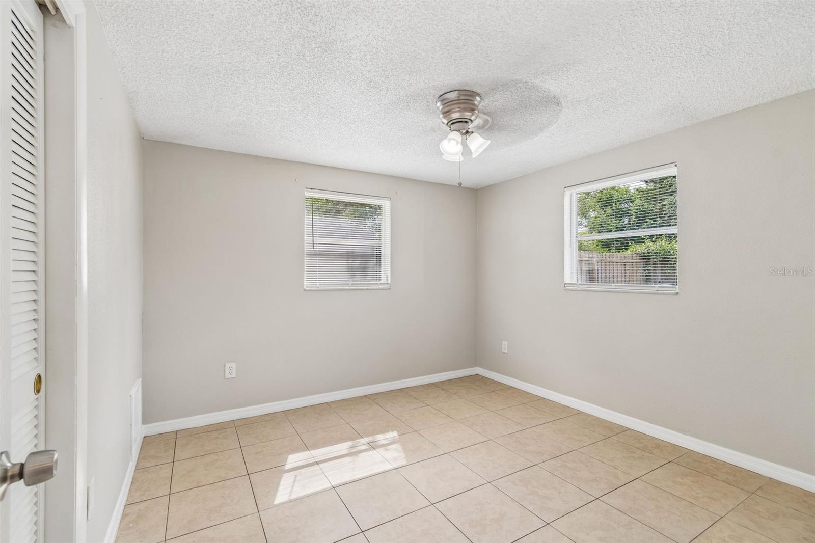 BEACON SQUARE - Residential