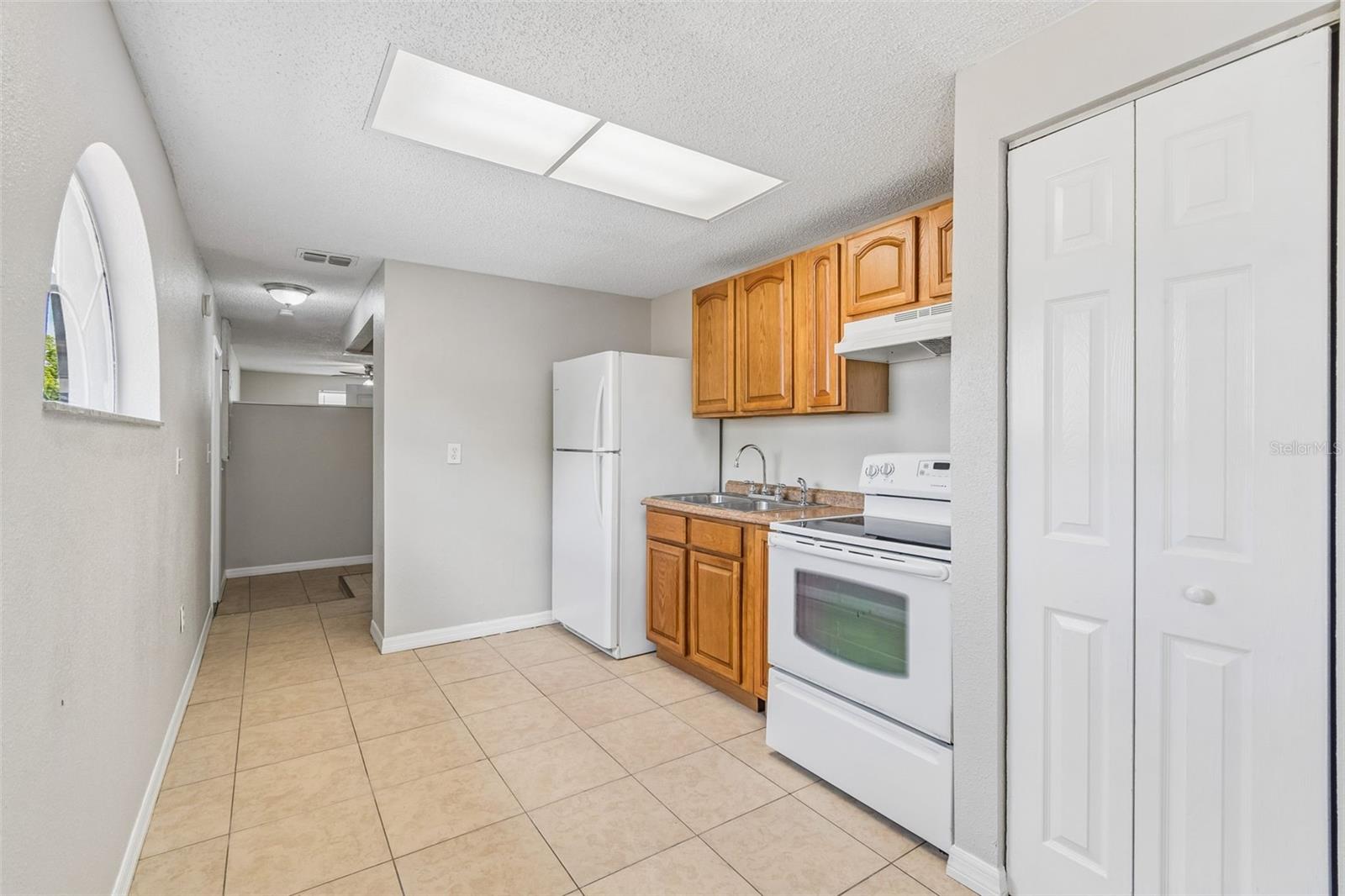 BEACON SQUARE - Residential