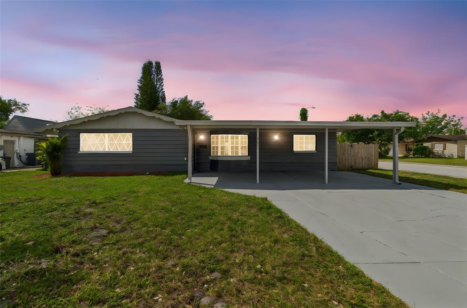 BEACON SQUARE - Residential