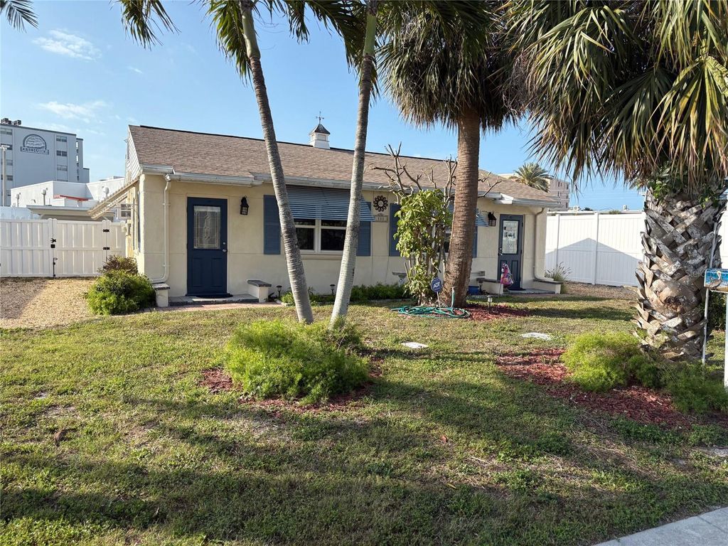 Photo of 111 174th Avenue E, Redington Shores, FL 33708 (MLS # TB8499373)