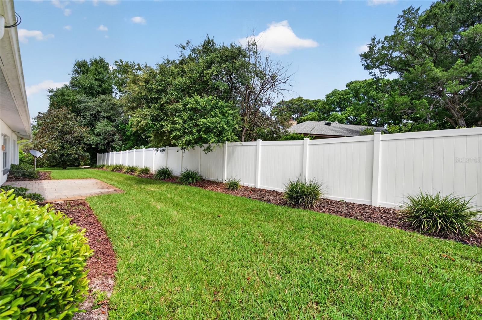 1004 STAGGERBUSH PLACE