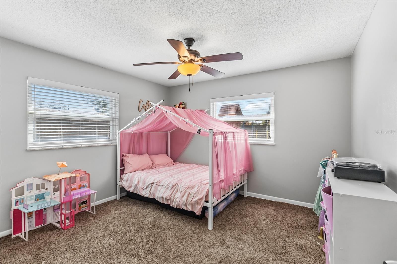 CASTLE PLACE - Residential