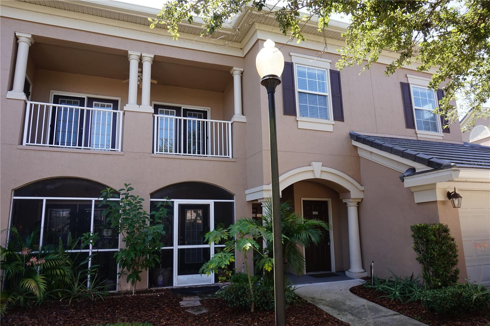Excellent opportunity, this is a spacious 3 bedroom and 3 bath townhome in an excellent gated community with an attached 1 car garage. The condo has 3 master bedrooms, hardwood flooring in living areas, walk in closets and huge bedrooms with their own baths. Great for a family or as an investment. The location is amazing, Hunters Creek is a master planned community with tons of shopping, dining and entertainment options within a 1 mile radius, also right off of 17-92 and easy access to 417. The community is gated, with a beautiful clubhouse and pool area.