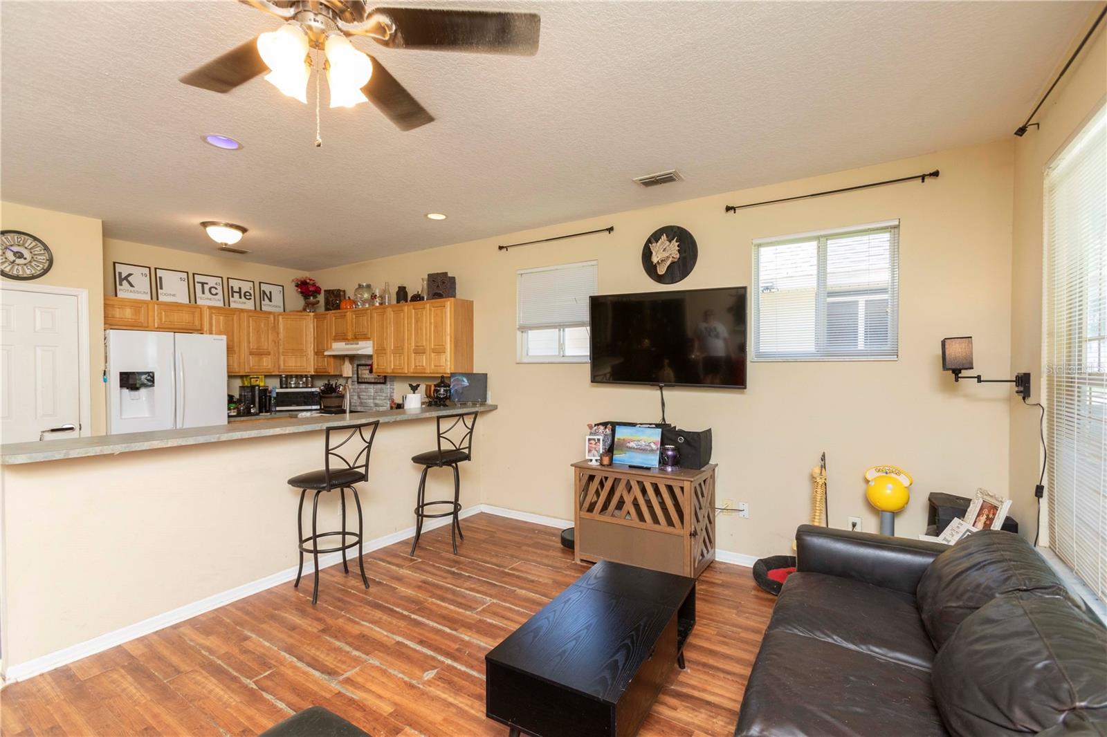 6212 MOOREFIELD LANE
