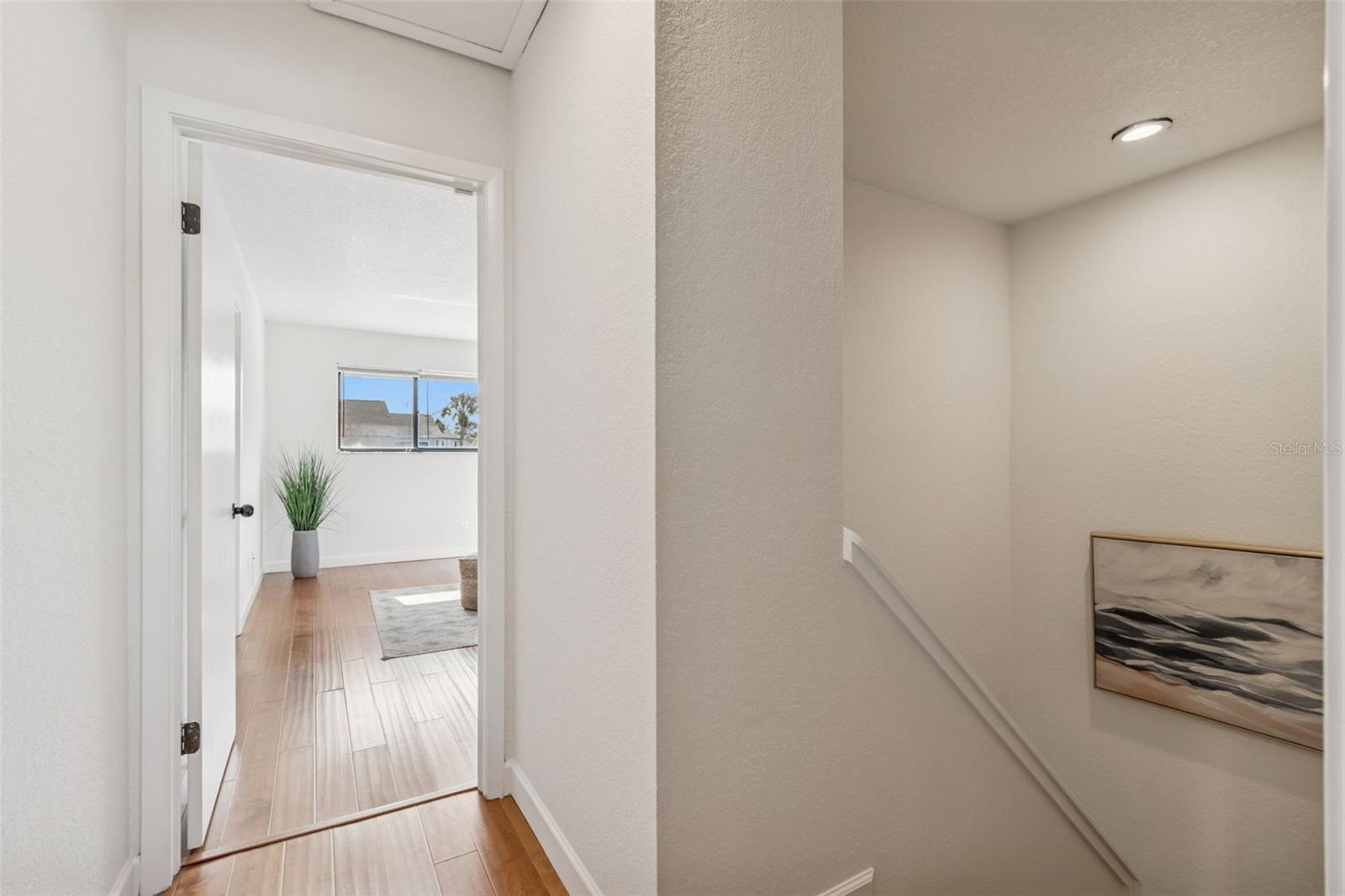 BERKELEY TWNHMS - Residential