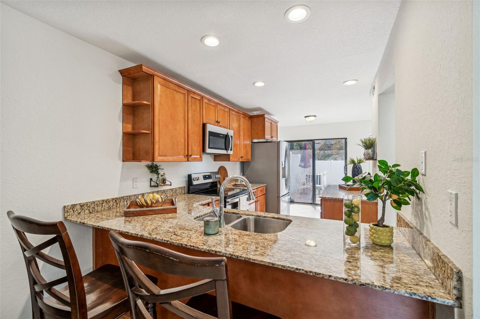 BERKELEY TWNHMS - Residential