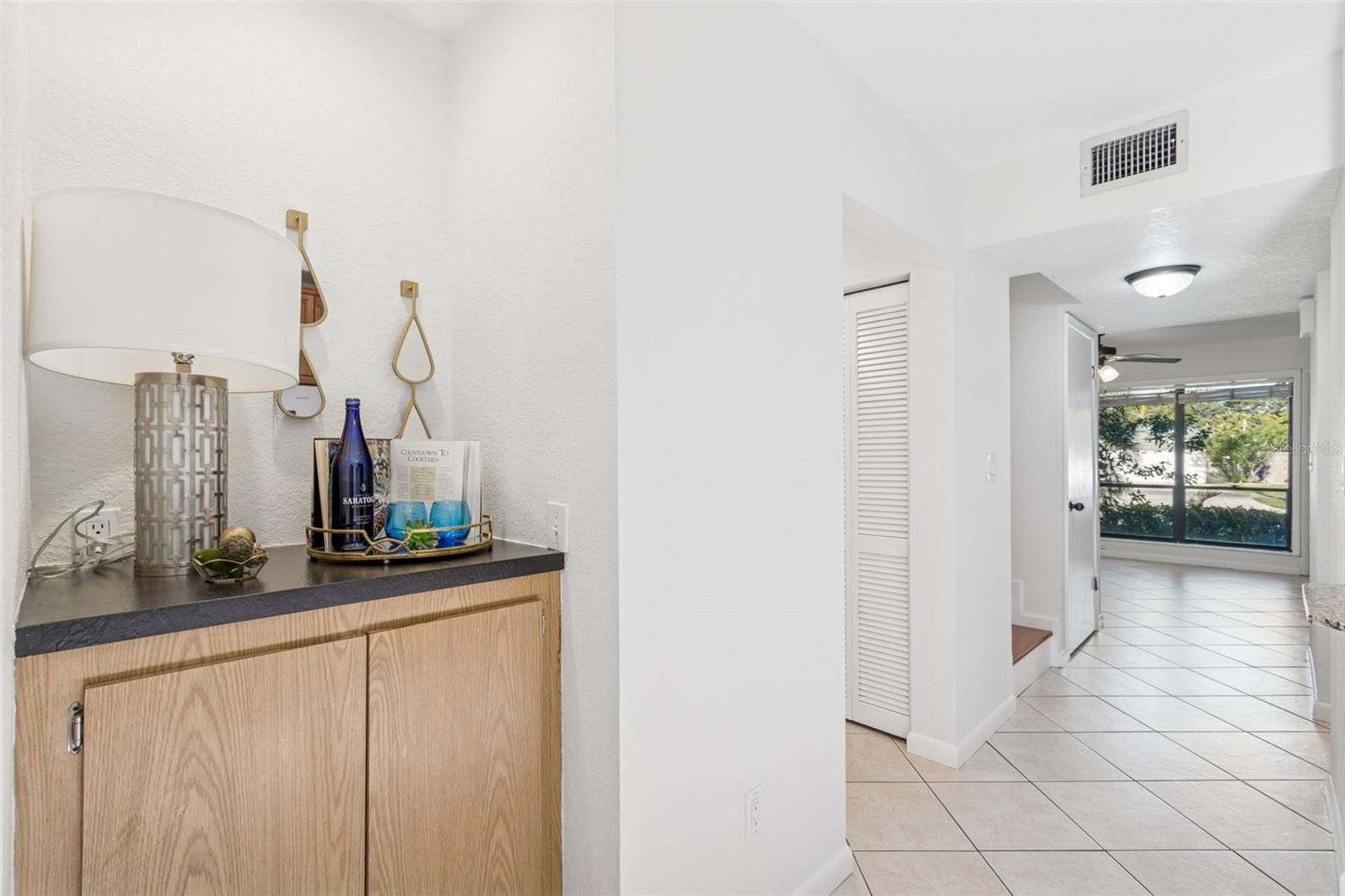 BERKELEY TWNHMS - Residential