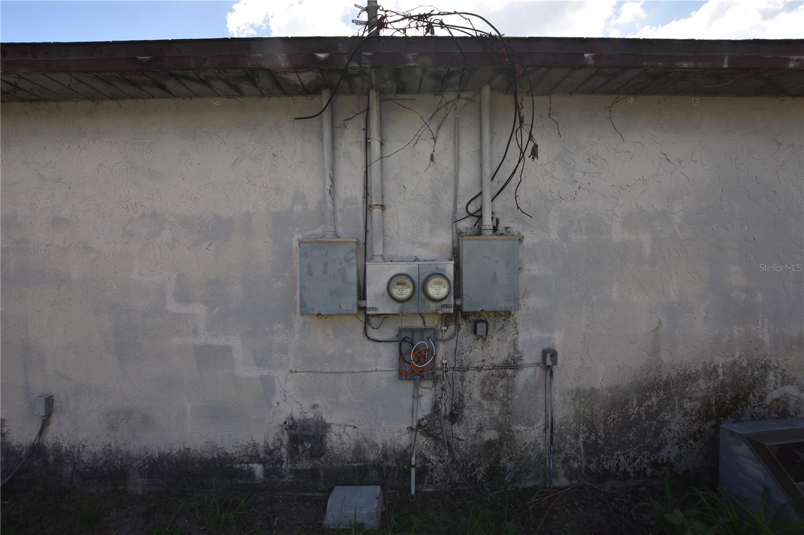 LAKEWOOD PARK - Residential Income