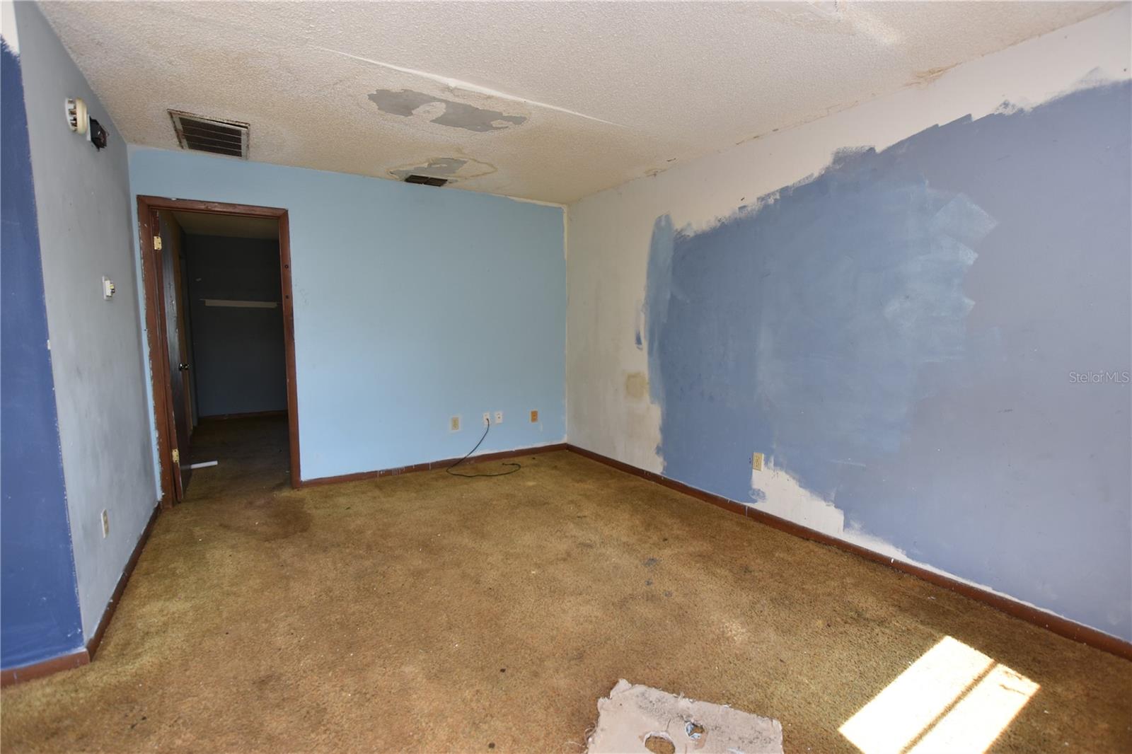 LAKEWOOD PARK - Residential Income