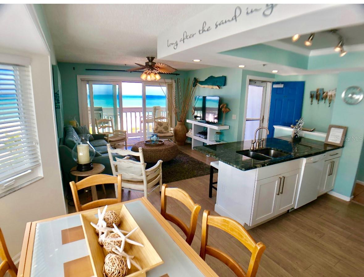 712 BEACH TRAIL C