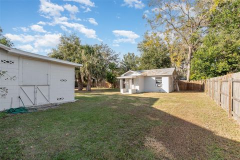 A home in DEBARY