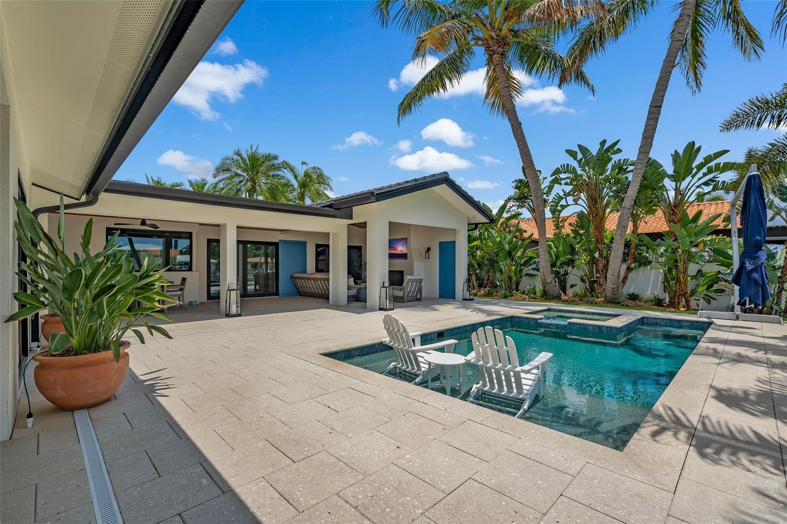 VENETIAN ISLES - Residential