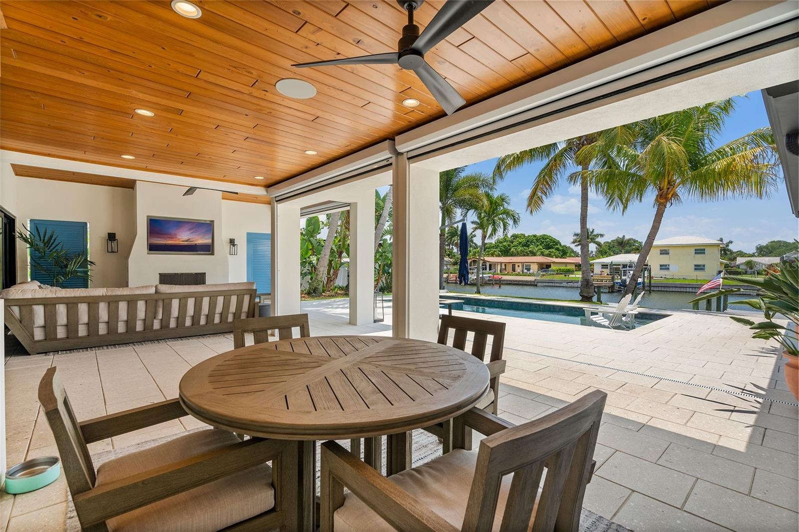 VENETIAN ISLES - Residential