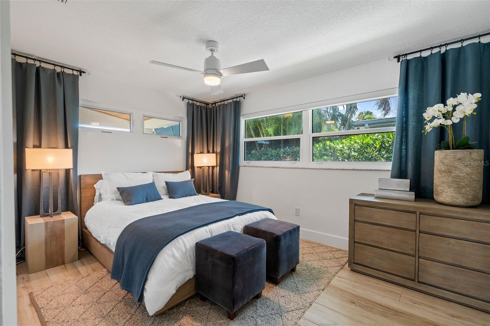 VENETIAN ISLES - Residential