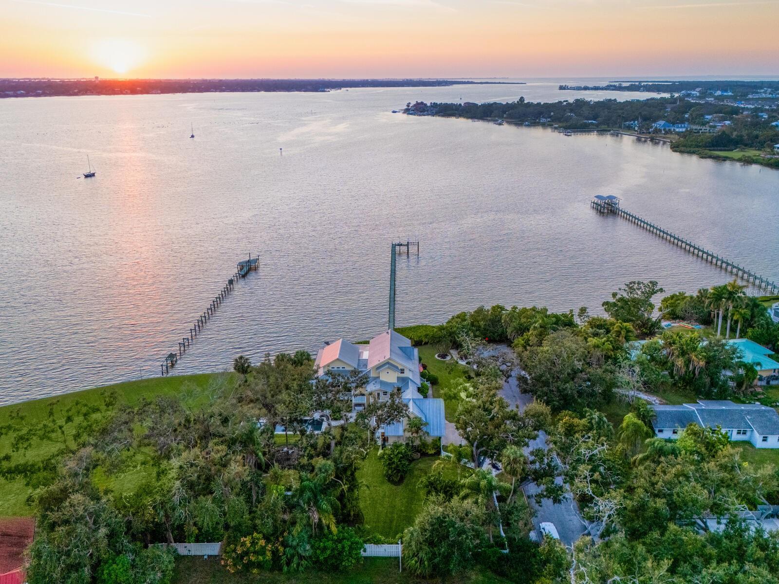 RICHARDS ADD TO PALMETTO CONTINUED - Residential