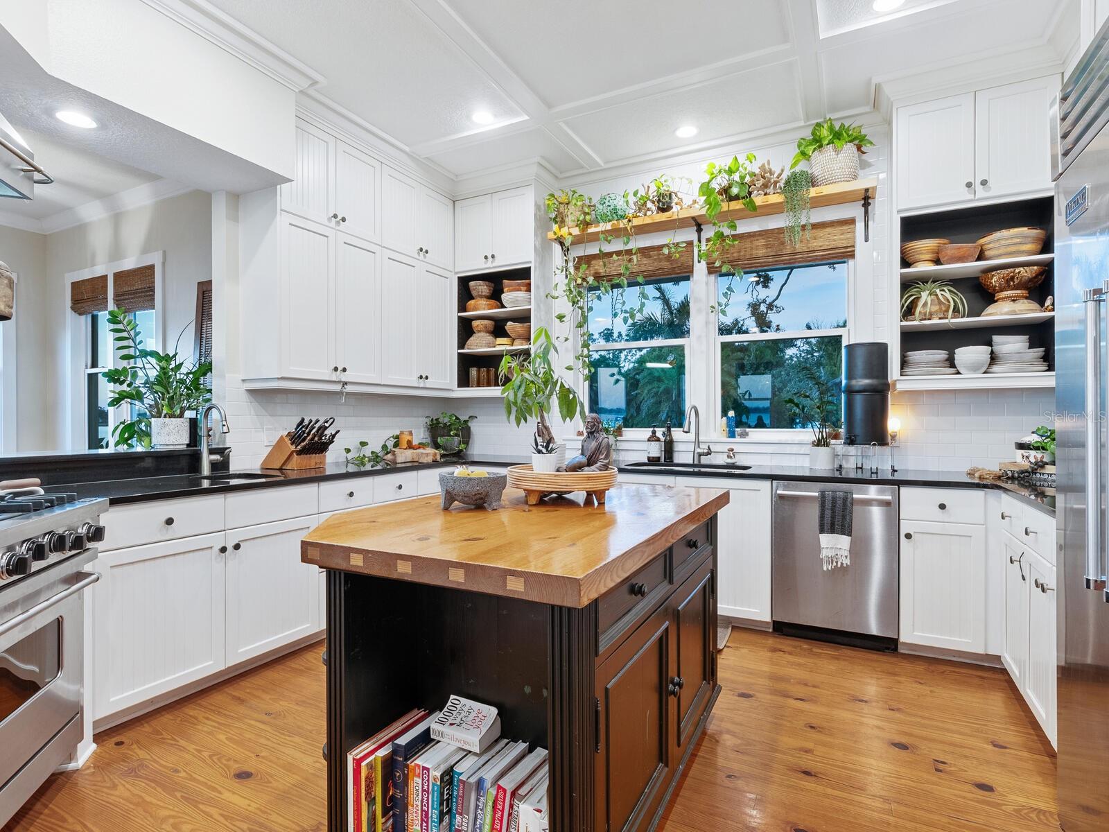 RICHARDS ADD TO PALMETTO CONTINUED - Residential