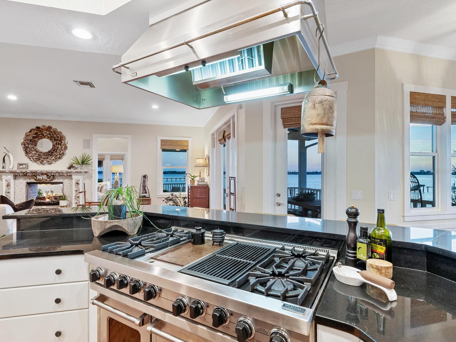 RICHARDS ADD TO PALMETTO CONTINUED - Residential