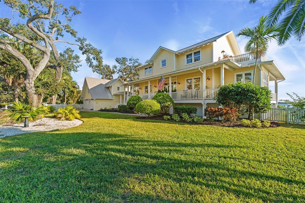 Photo of 2211 6th Street W, Palmetto, FL 34221 (MLS # A4672492)