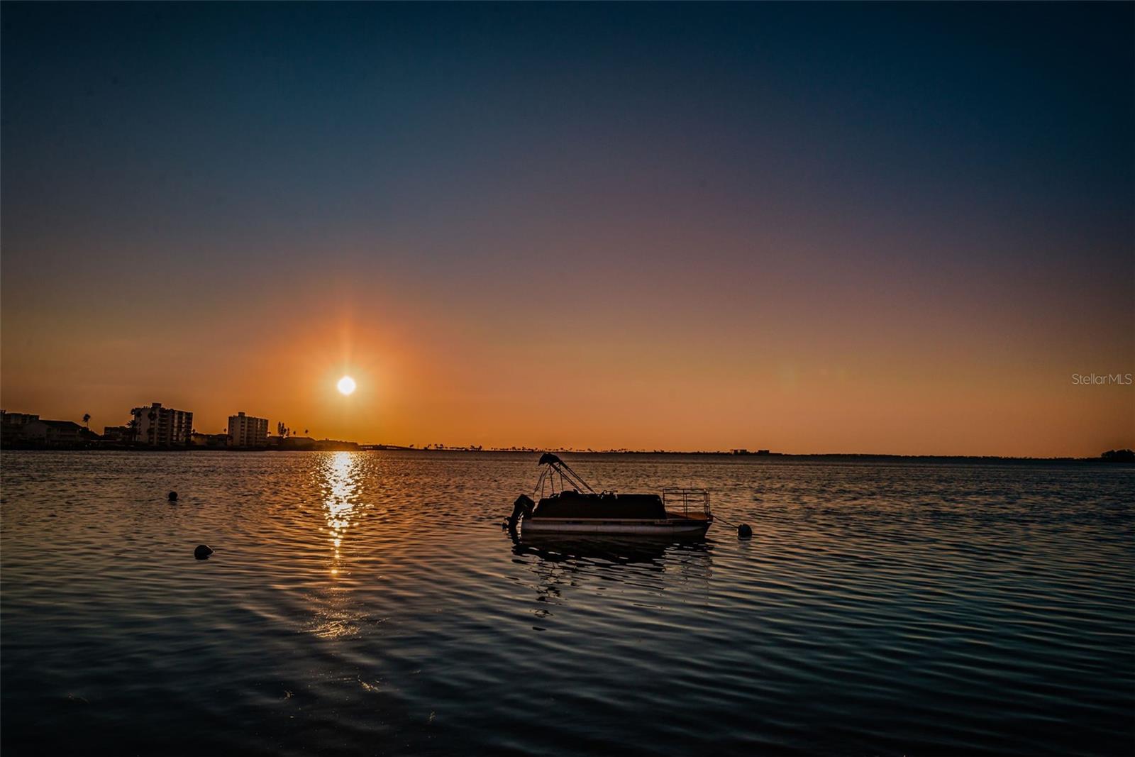 MEDITERRANEAN MANORS - Residential