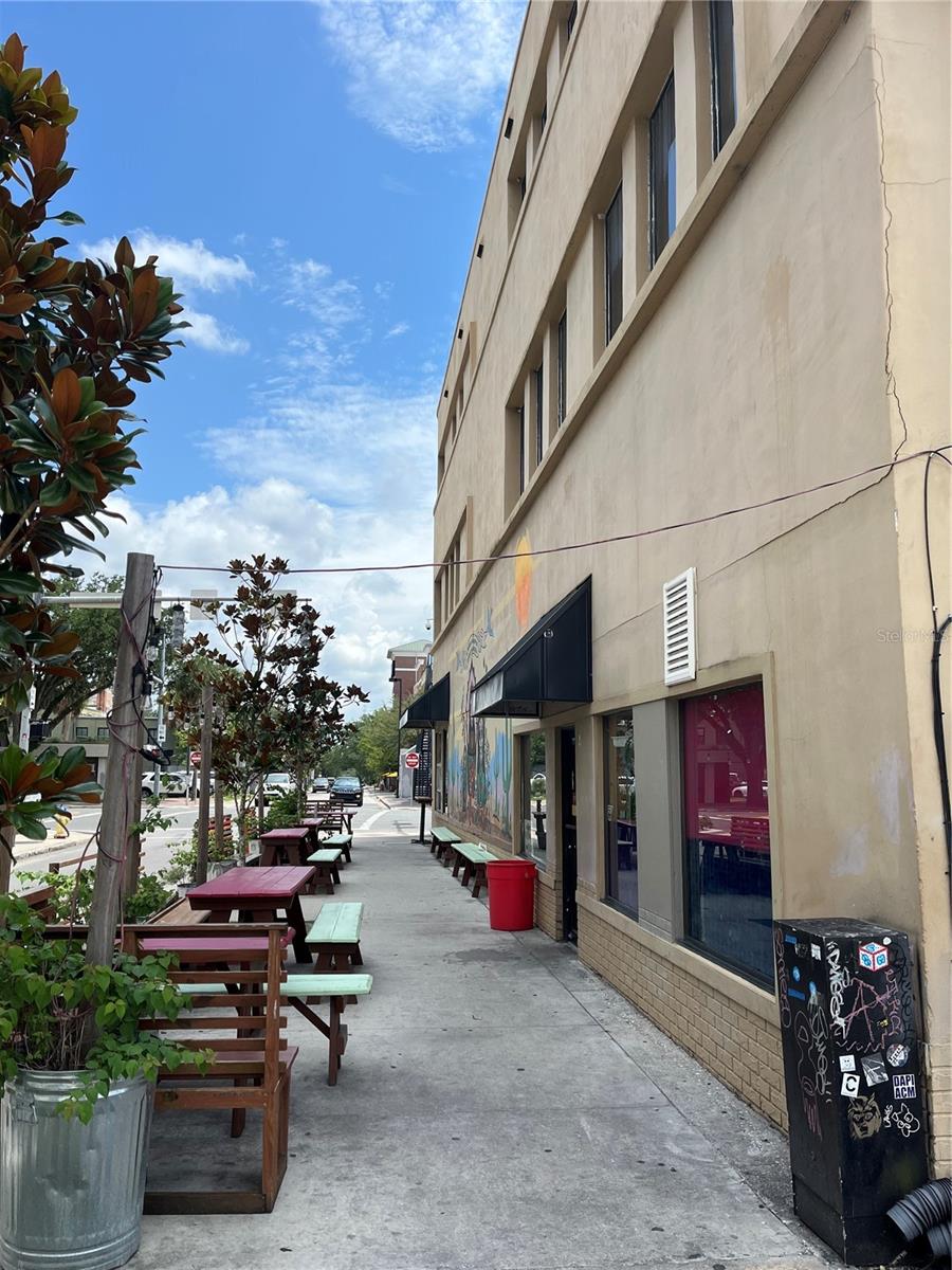 GAINESVILLE BRUSH ADD TO- - Commercial Lease