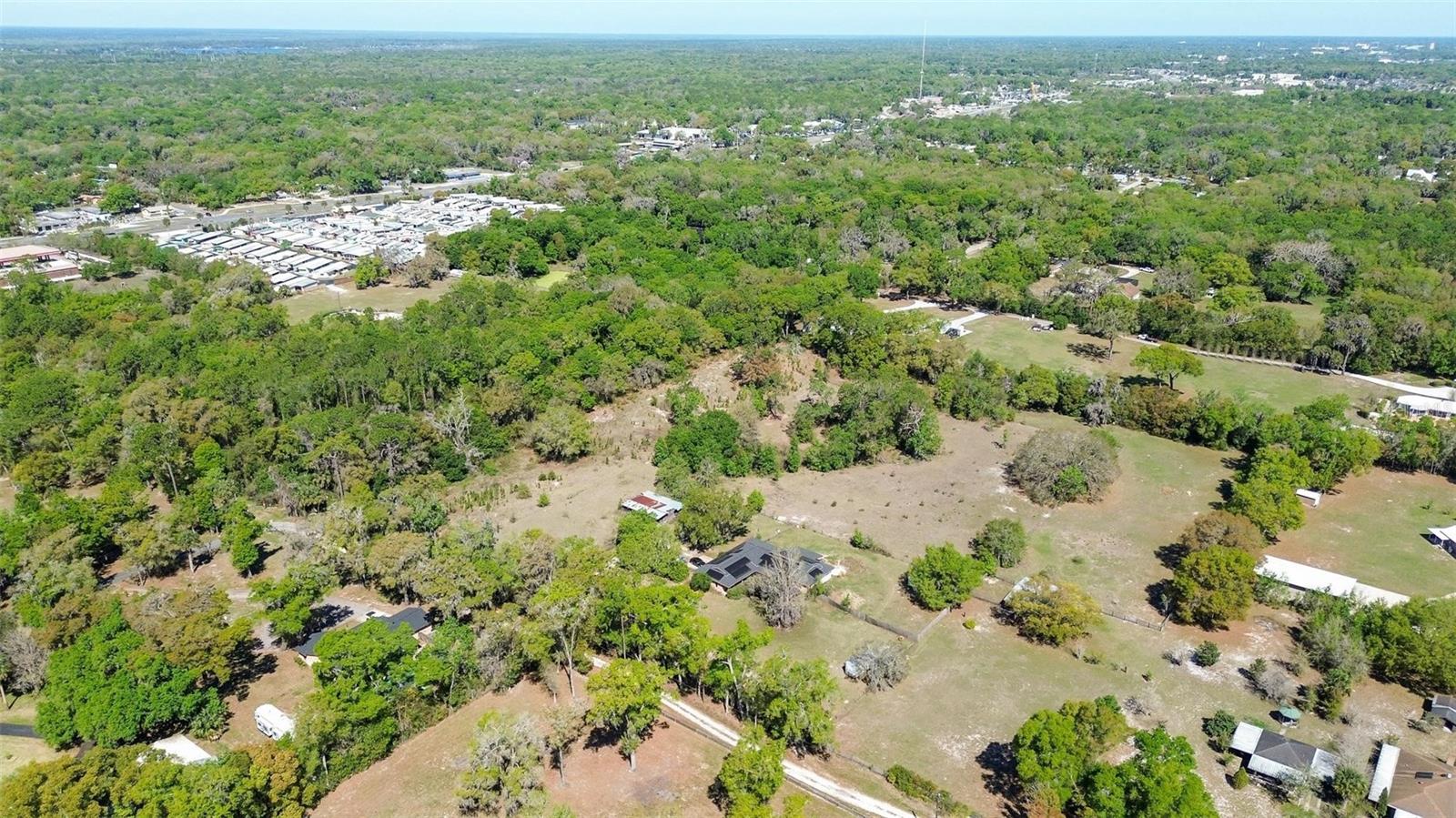 5049 - ORANGE CITY - NORTHEAST ACREAGE - Residential