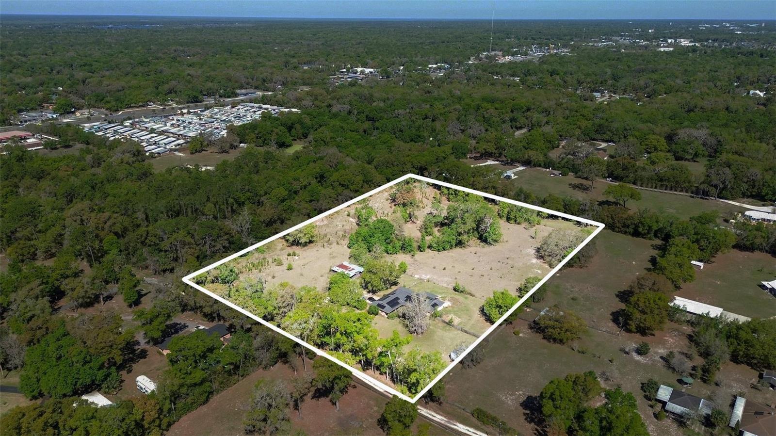 5049 - ORANGE CITY - NORTHEAST ACREAGE - Residential