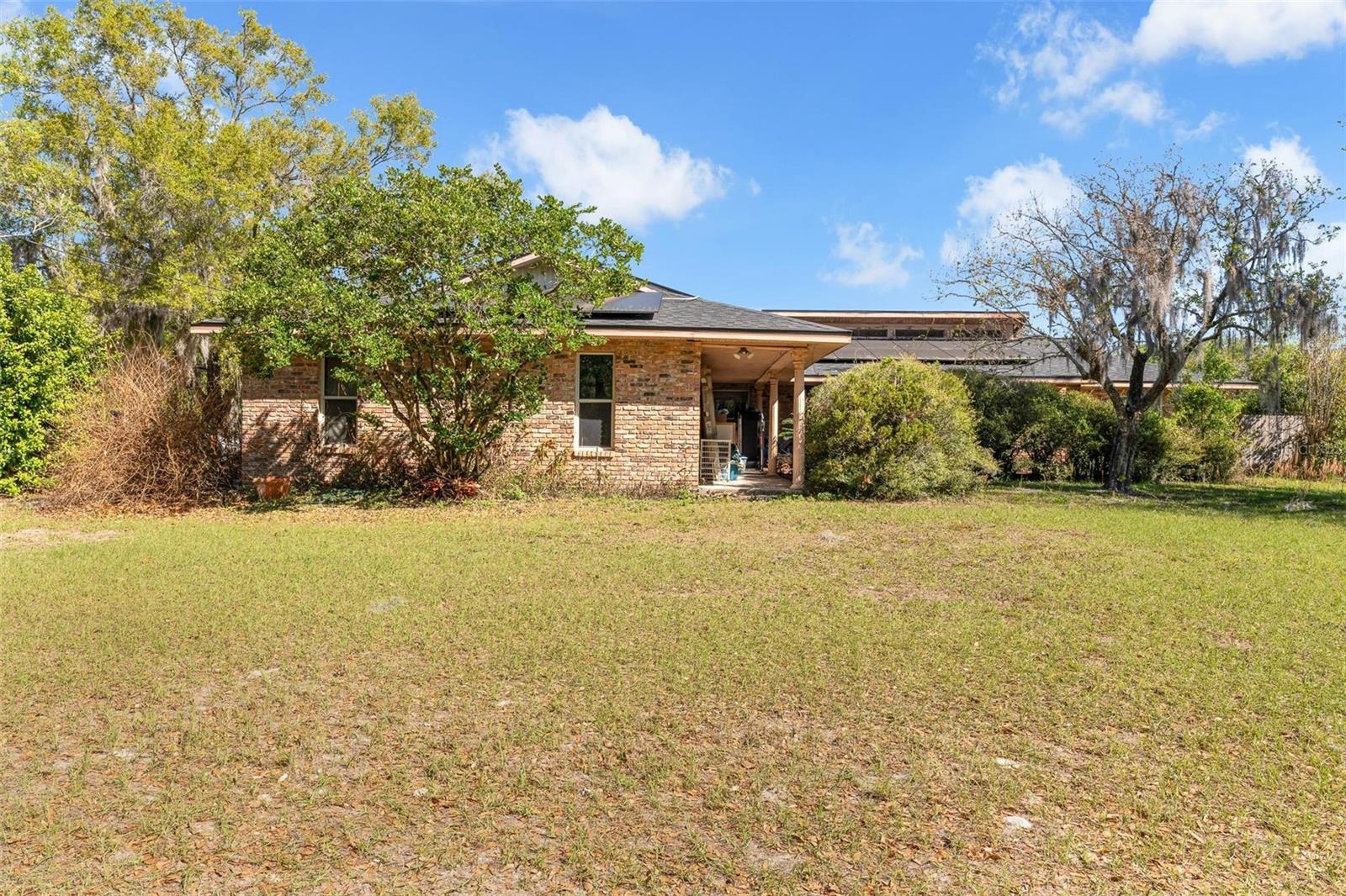 5049 - ORANGE CITY - NORTHEAST ACREAGE - Residential